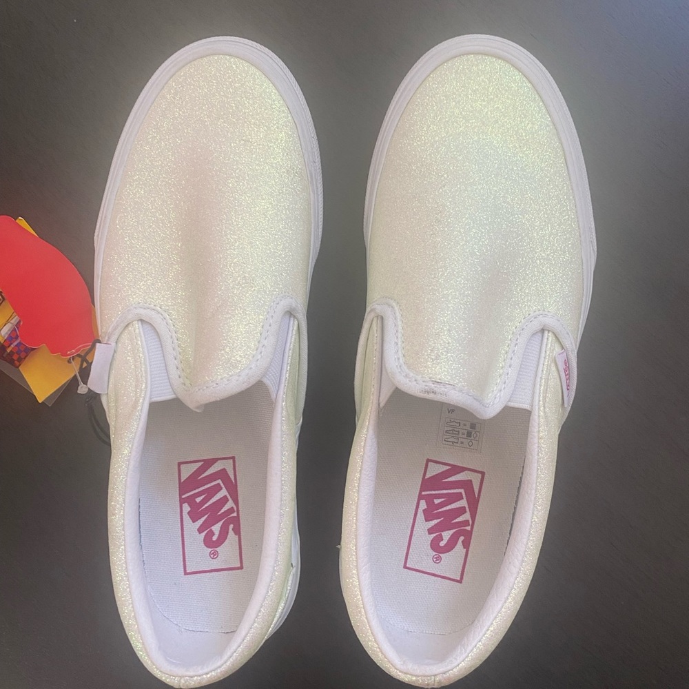 Vans slip on UV activated size 8